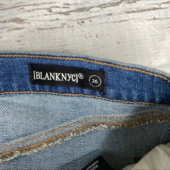 Blank NYC Denim Skirt with Raw Hem Size 26 - Picture 2 of 8